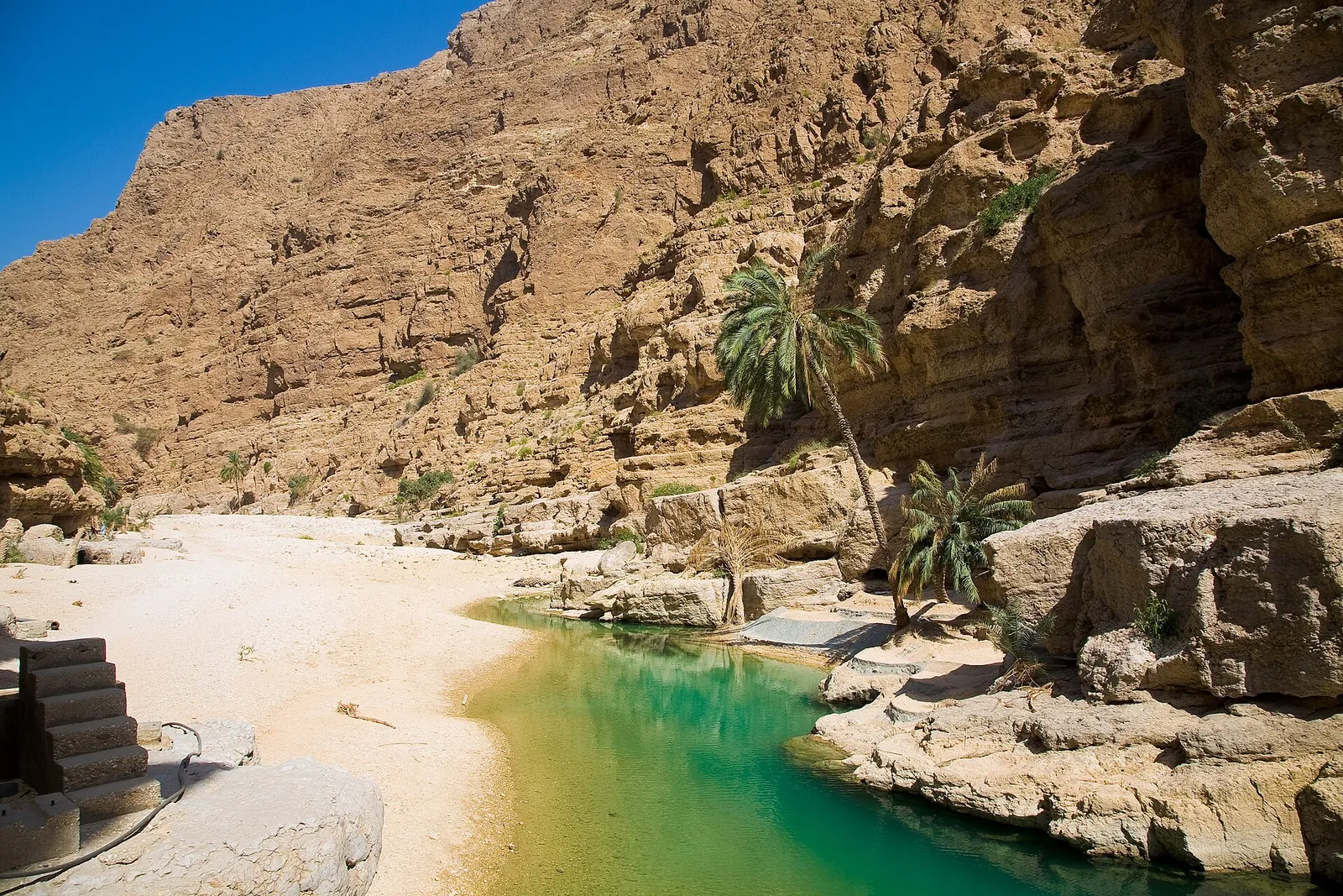 Wadi Shab (Wikimedia Commons)