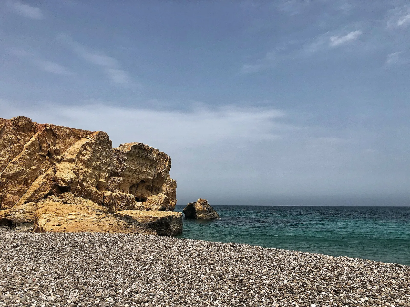 صخره و سنگریزه در فنس (ویکیمدیا)