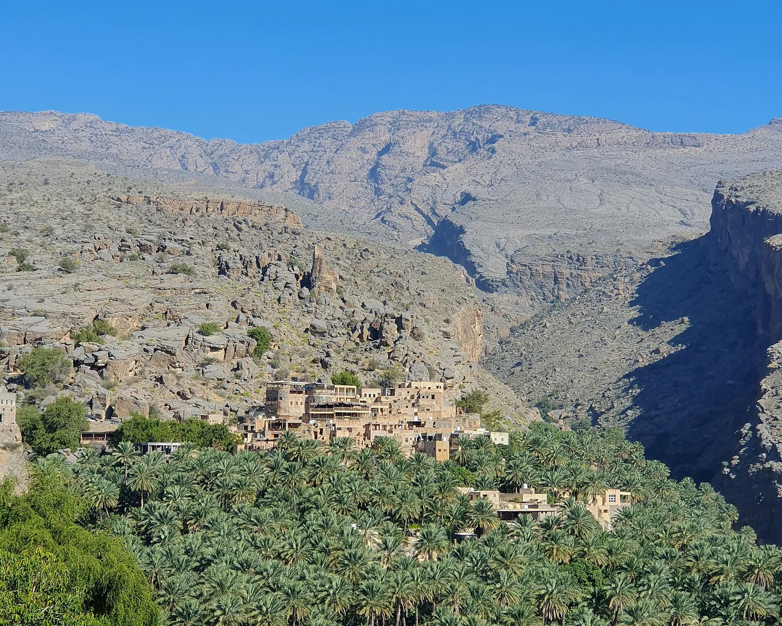 Misfat Al Abriyeen: a mountain village of stone houses and falaj gardens